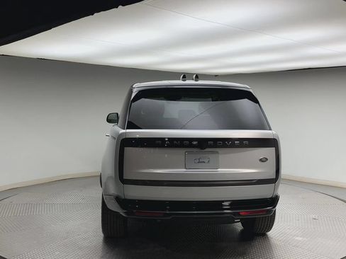 Certified 2023 Land Rover Range Rover SE AWD/4WD image 3