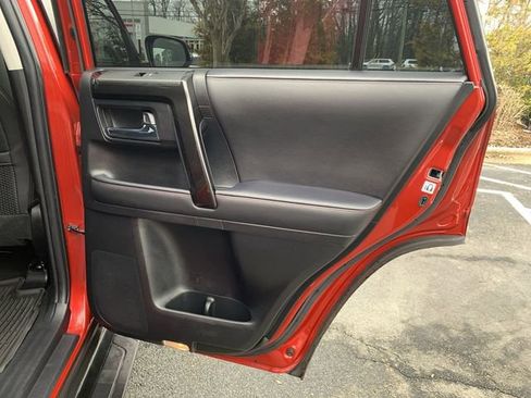 Certified 2022 Toyota 4Runner TRD Off-Road Premium image 11