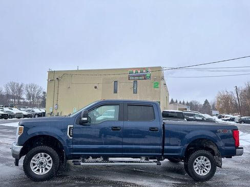 Used 2019 Ford F250 XL w/ STX Appearance Package image 8