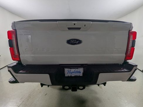 Used 2023 Ford F250 Lariat w/ Sport Appearance Package image 7