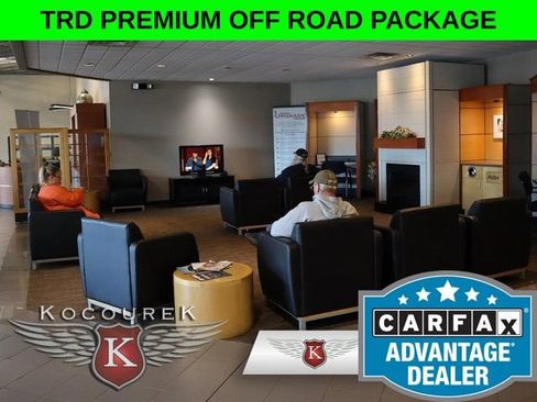 Used 2023 Toyota Tacoma TRD Off-Road w/ TRD Premium Off Road Package AWD/4WD image 32