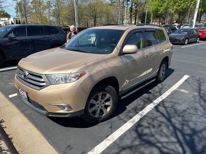 Used 2013 Toyota Highlander SE
