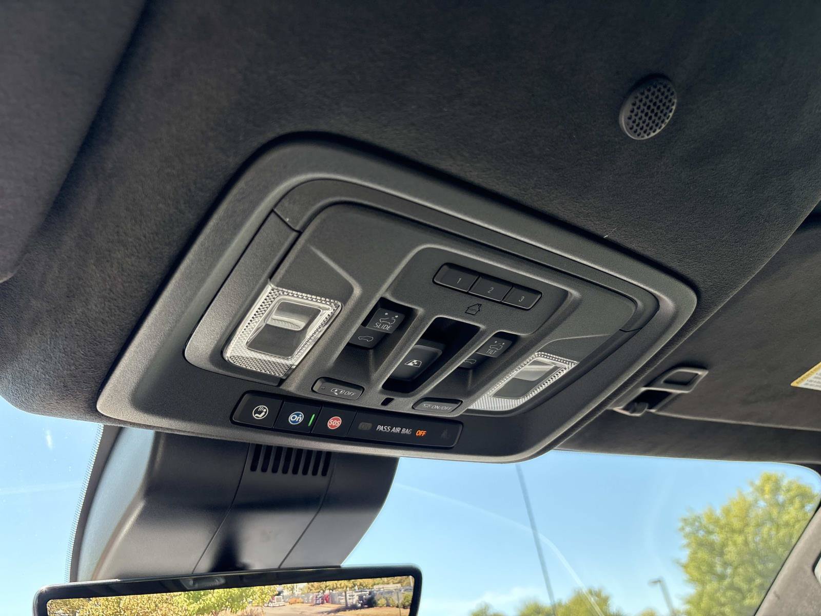 Used 2023 GMC Sierra 1500 AT4X AWD/4WD image 27
