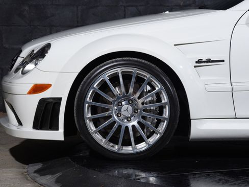 Used 2008 Mercedes-Benz CLK 63 AMG Black Series image 12