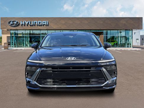 New 2026 Hyundai Sonata Limited image 12