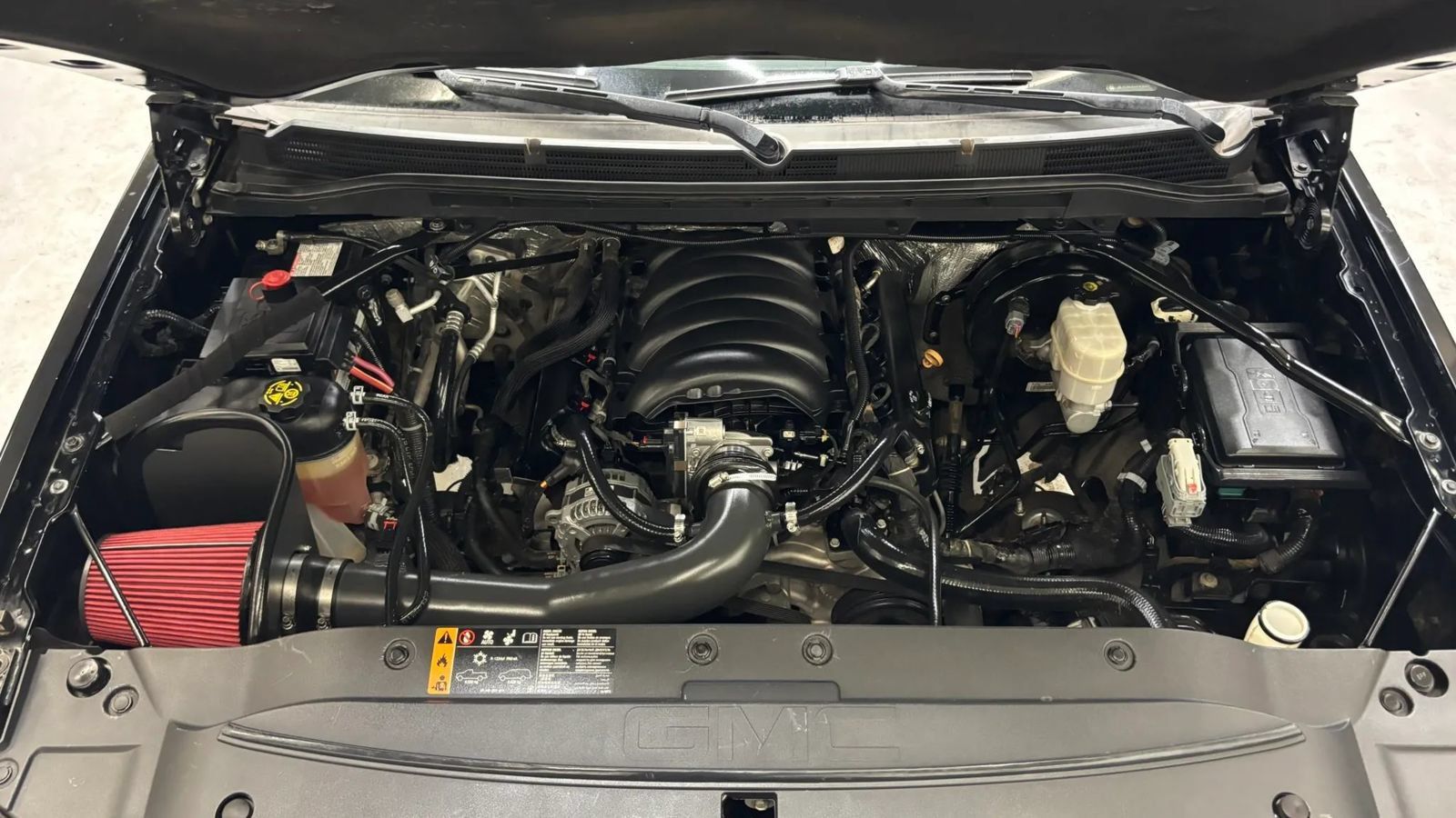 Used 2017 GMC Sierra 1500 SLE w/ SLE Value Package AWD/4WD image 6