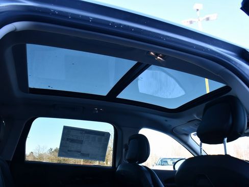 Used 2026 Lincoln Nautilus Premier w/ Equipment Group 102A image 17