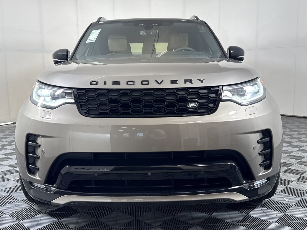 New 2026 Land Rover Discovery Dynamic SE AWD/4WD image 11