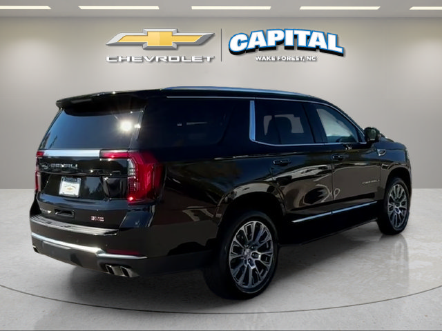 Used 2025 GMC Yukon Denali AWD/4WD image 5