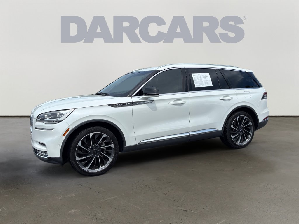 Used 2020 Lincoln Aviator Reserve w/ Equipment Group 202A AWD/4WD image 3