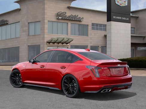 New 2026 Cadillac CT5 V image 3