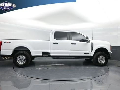 Used 2025 Ford F250 XL w/ XL Chrome Package image 8