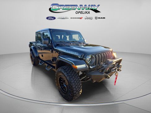 New 2025 Jeep Gladiator Sport w/ Premium Package image 1