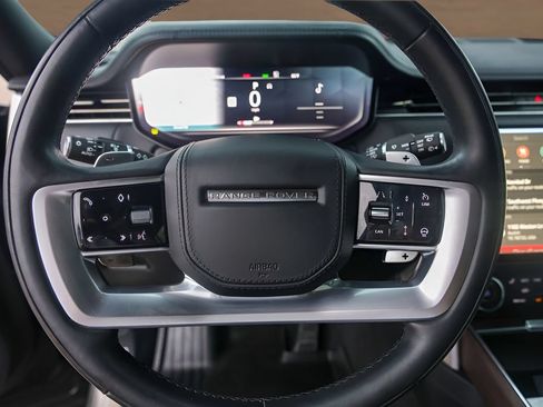Used 2023 Land Rover Range Rover Long Wheelbase Autobiography AWD/4WD image 11