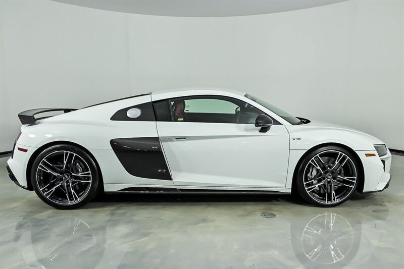 Used 2020 Audi R8 V10 performance AWD/4WD image 12