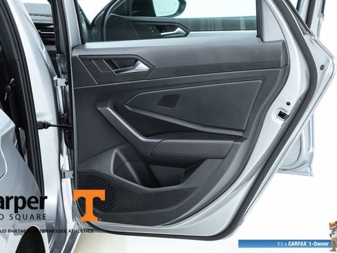 Used 2025 Volkswagen Jetta Sport FWD image 30