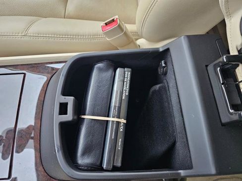 Used 2007 Cadillac Escalade EXT w/ Information Package image 20