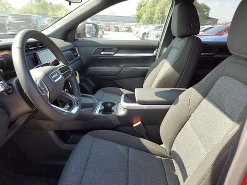 New 2026 GMC Terrain Elevation FWD image 19