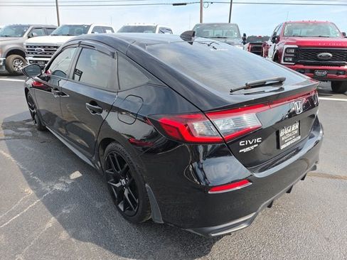 Used 2022 Honda Civic Sport image 4