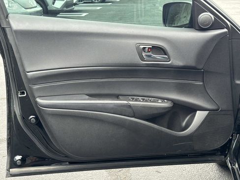 Used 2016 Acura ILX image 17