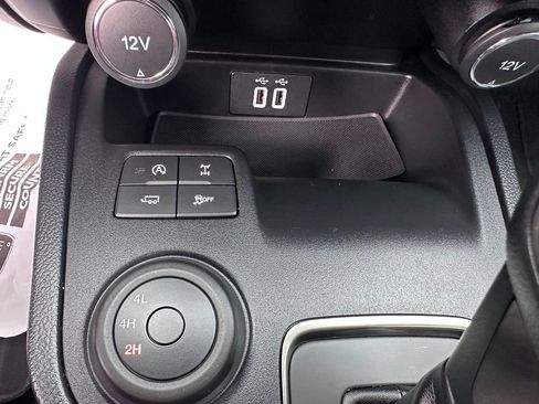 Used 2021 Ford Ranger XLT w/ Equipment Group 301A Mid AWD/4WD image 23