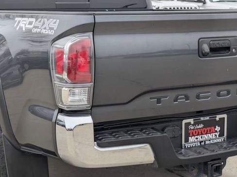 Used 2023 Toyota Tacoma TRD Off-Road image 9