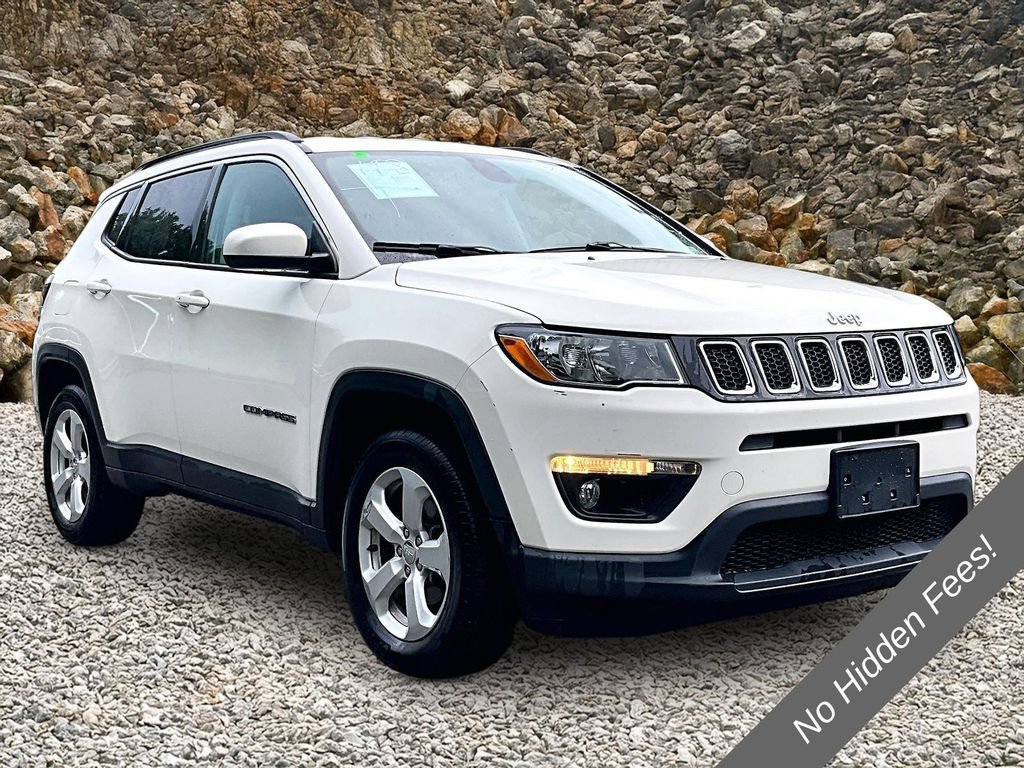 Used 2019 Jeep Compass Latitude w/ Popular Equipment Group AWD/4WD image 9