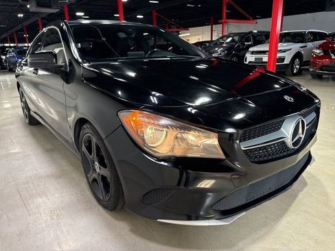 Used 2018 Mercedes-Benz CLA 250 4MATIC image 8