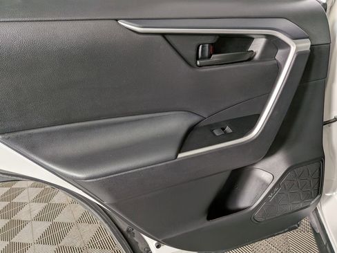Used 2024 Toyota RAV4 LE image 30