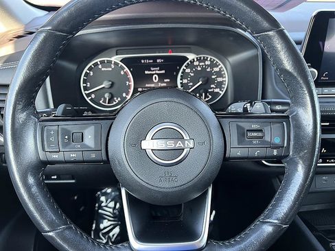 Certified 2023 Nissan Rogue SV w/ SV Premium B Package FWD image 23