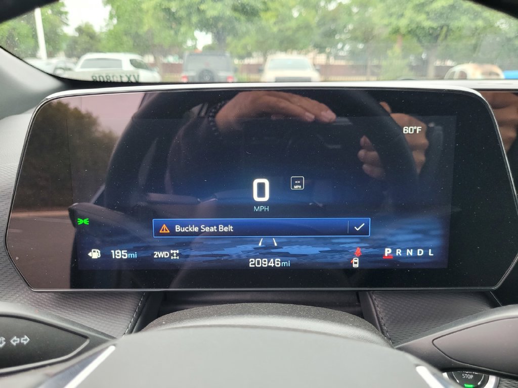 Used 2025 Chevrolet Equinox LT AWD/4WD image 24