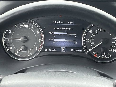 Used 2021 Nissan Armada SV image 16