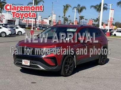 Used 2022 Volkswagen Taos SE