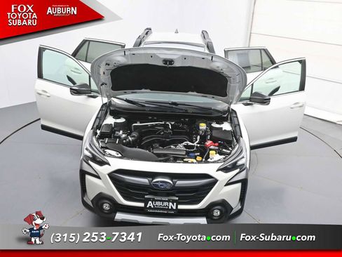 Used 2024 Subaru Outback Limited AWD/4WD image 39