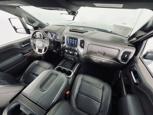 Used 2021 GMC Sierra 3500 Denali w/ Denali Ultimate Package image 17