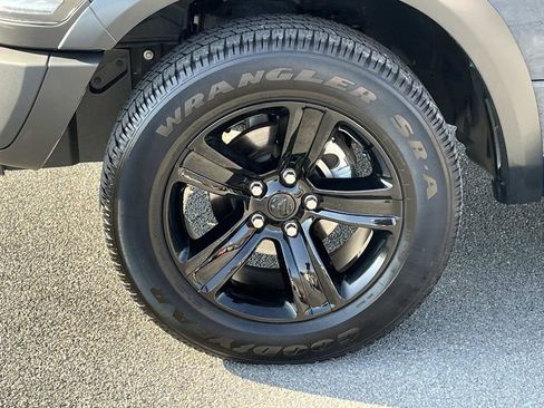 Used 2023 RAM 1500 Classic Warlock w/ Electronics Group image 11