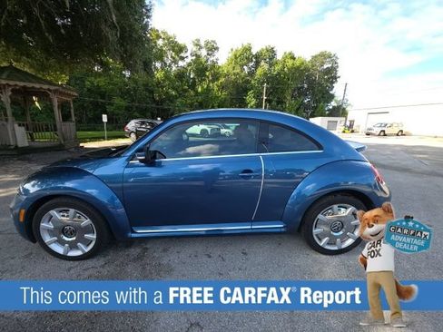 Used 2019 Volkswagen Beetle 2.0T SE FWD image 2