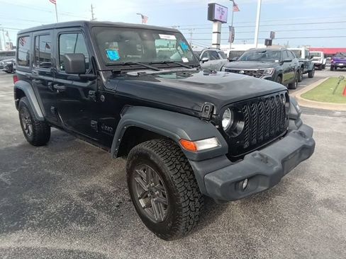 Used 2024 Jeep Wrangler Unlimited Sport AWD/4WD image 1