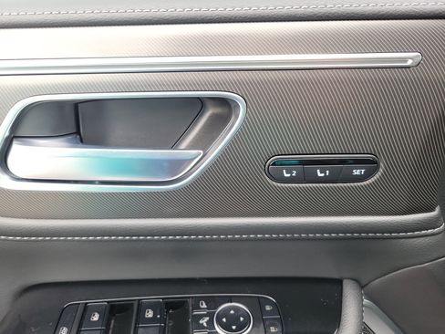 New 2026 INFINITI QX80 Luxe image 17