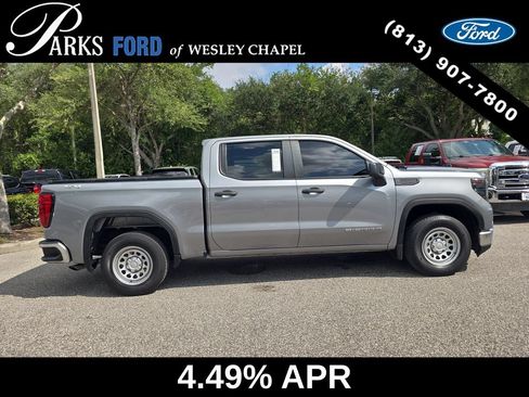 Used 2024 GMC Sierra 1500 Pro w/ Pro Value Package AWD/4WD image 4