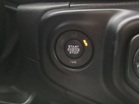 Used 2021 Jeep Wrangler Unlimited Sahara AWD/4WD image 33