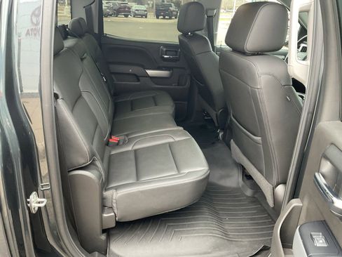 Used 2018 Chevrolet Silverado 1500 LT w/ All Star Edition image 16