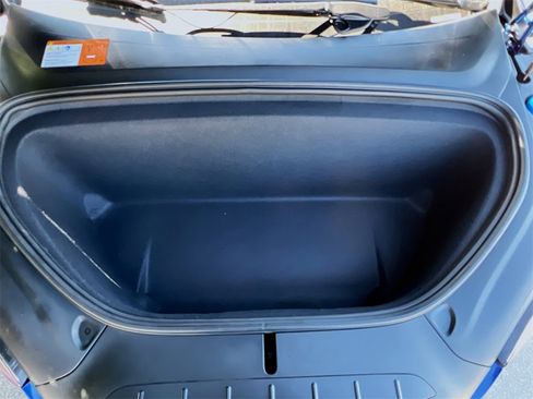 Used 2016 Tesla Model X 75D image 29