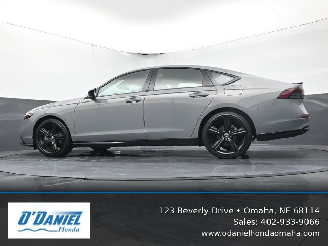 Used 2024 Honda Accord Sport image 10