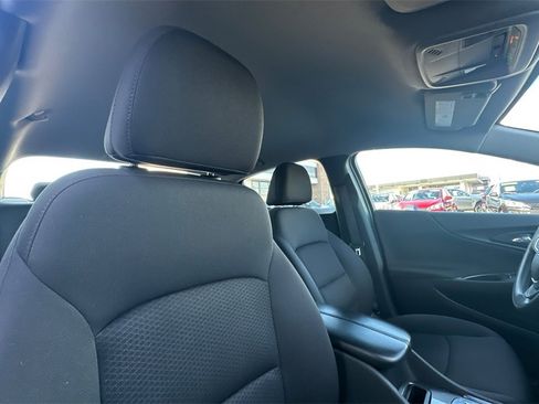 Used 2023 Chevrolet Malibu LT image 19