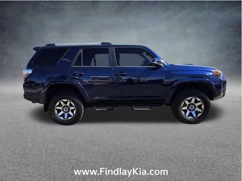 Used 2018 Toyota 4Runner TRD Off-Road Premium image 5