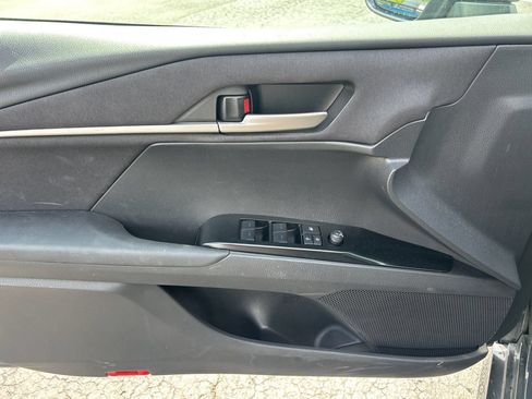 Used 2026 Toyota Camry LE FWD image 15