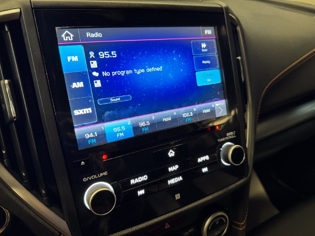 Used 2019 Subaru Crosstrek 2.0i Limited w/ Moonroof Package w/Navigation AWD/4WD image 13