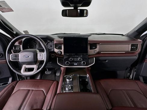 Used 2023 Ford Expedition Max Limited image 35