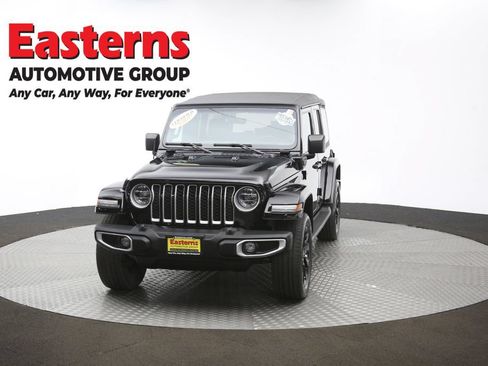 Used 2021 Jeep Wrangler Unlimited Sahara w/ Cold Weather Group AWD/4WD image 54